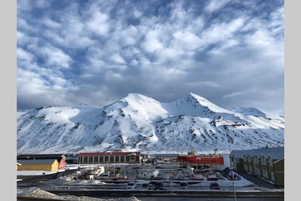 House With A Warm Soul In North Iceland Siglufjordur エクステリア 写真