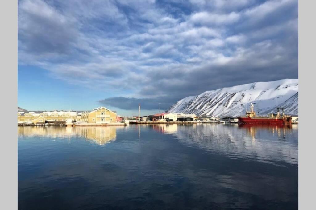 House With A Warm Soul In North Iceland Siglufjordur エクステリア 写真